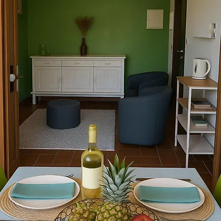 T2, 4 Couchages Avec Piscine, Tennis Et Parking - - Fr-1-732-51 *